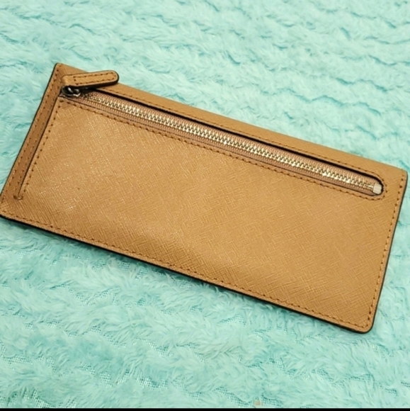 Michael Kors Wallet - Picture 3 of 6
